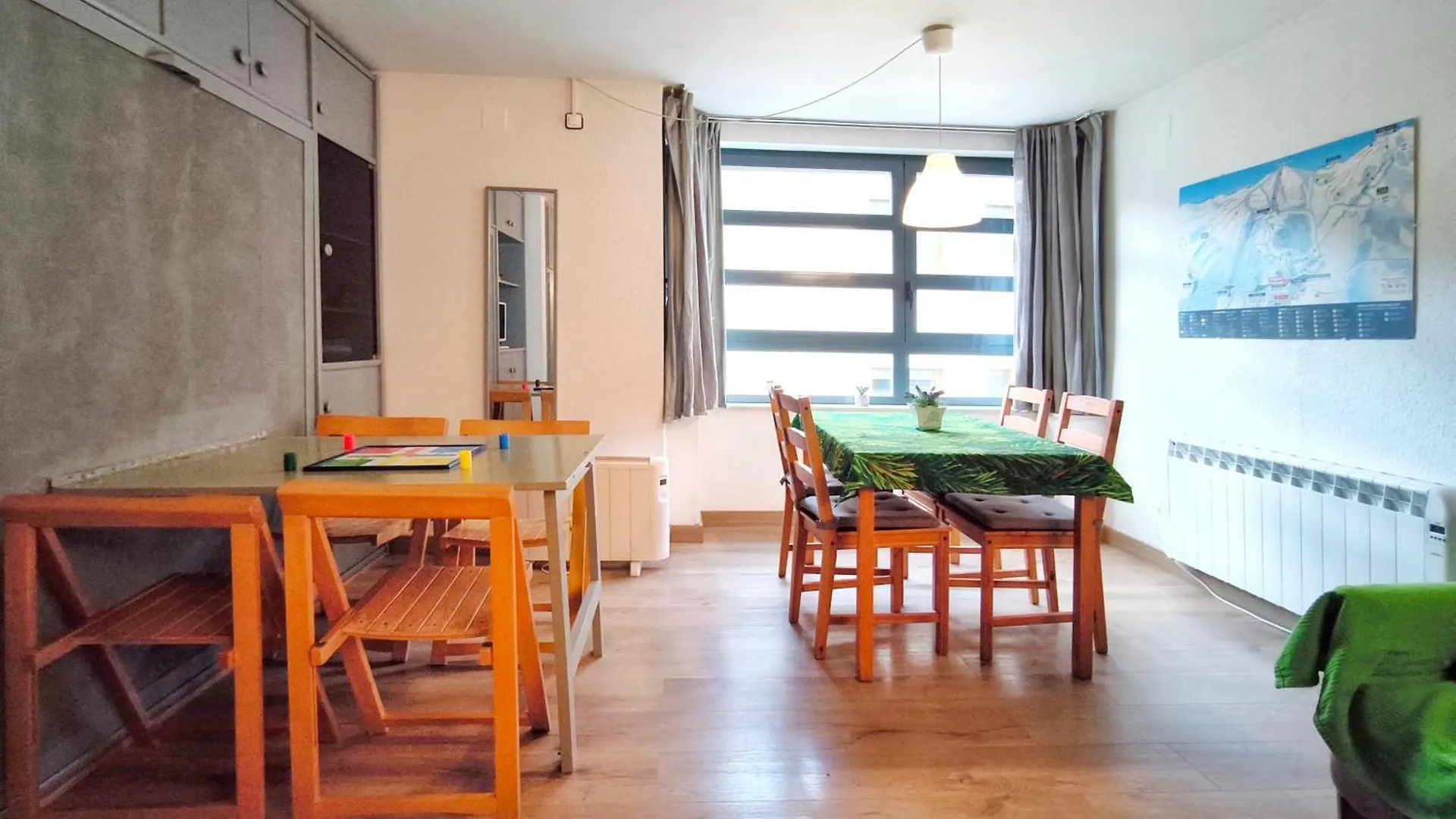 Apartamento a pie de pistas La Molina con vistas 0*, La Molina Alp España